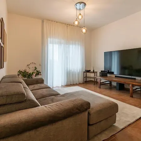 120 Sqm Elegance In With Private Parking * Рим